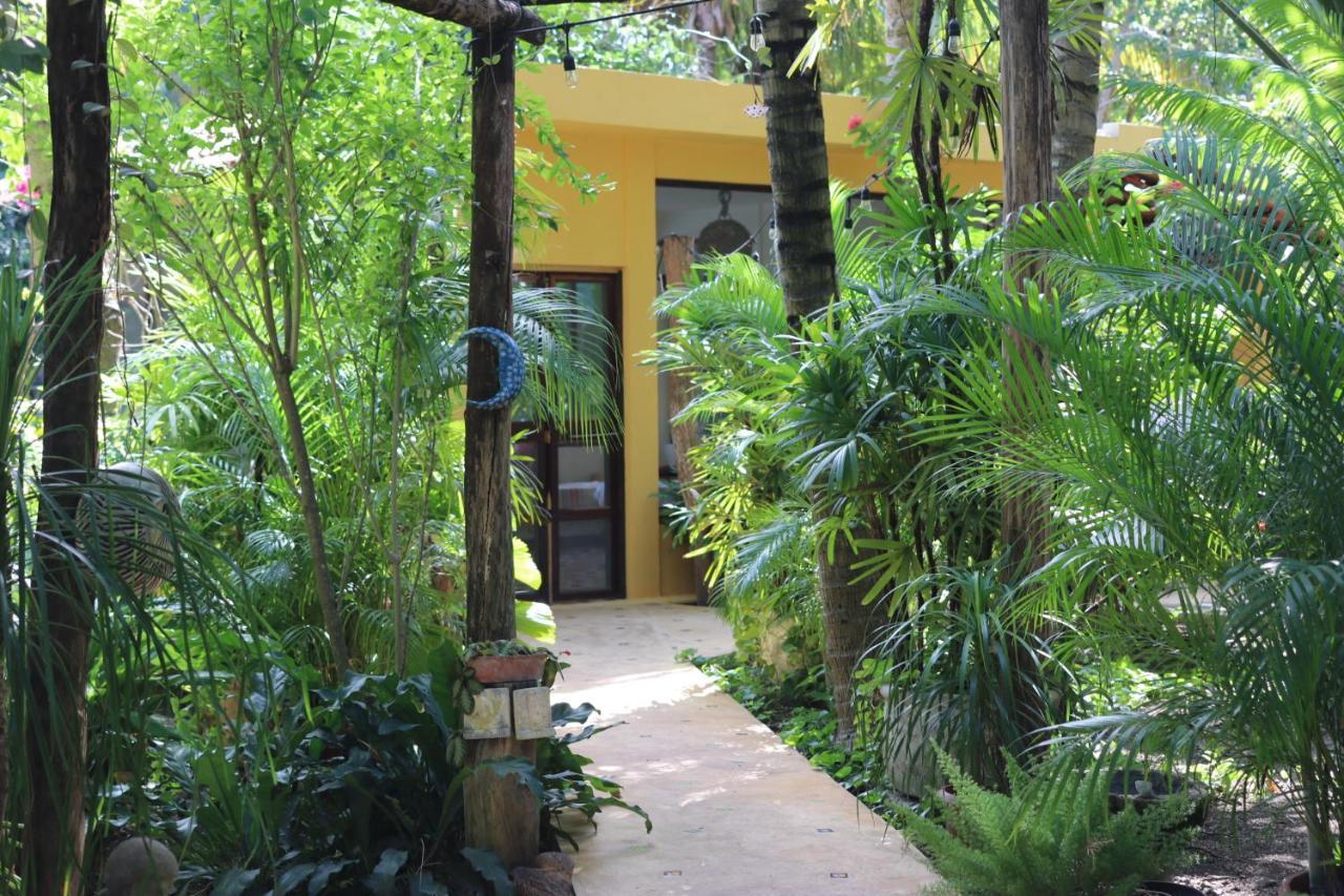 Bed and Breakfast Casa Kin33 Cancún Exterior foto