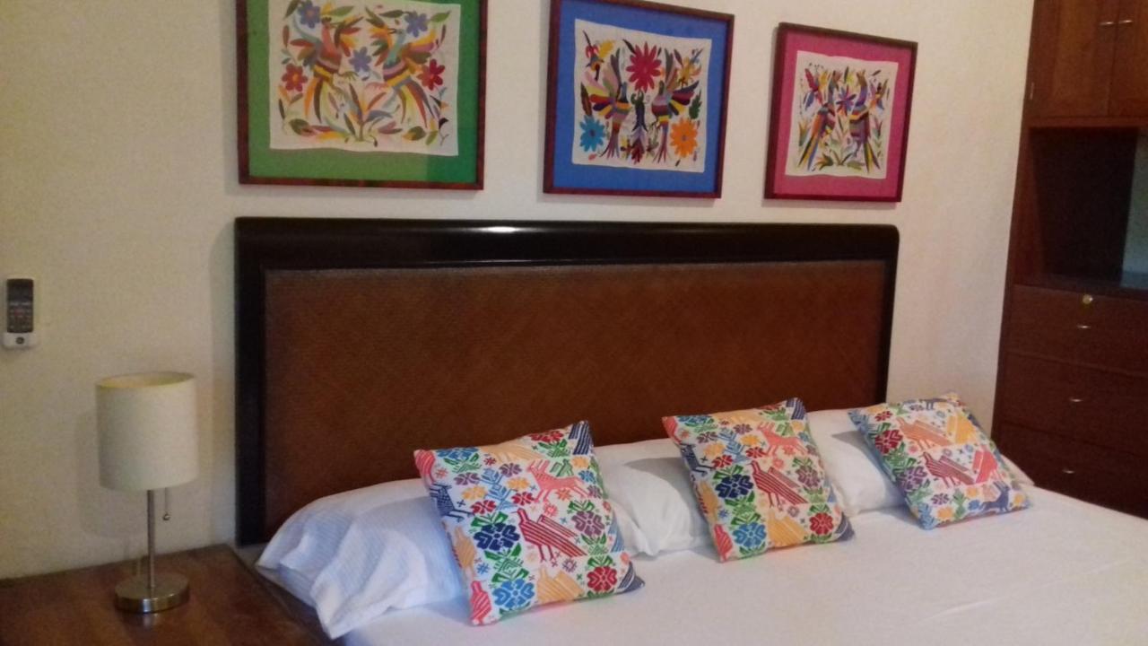 Bed and Breakfast Casa Kin33 Cancún Exterior foto