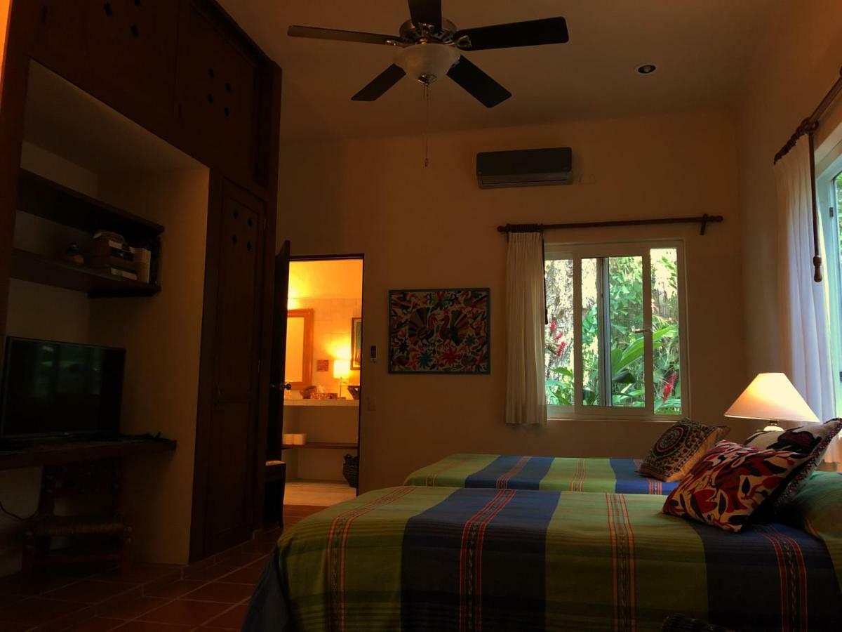Bed and Breakfast Casa Kin33 Cancún Exterior foto
