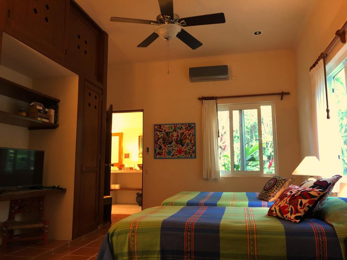 Bed and Breakfast Casa Kin33 Cancún Exterior foto